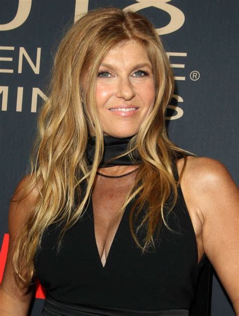 connie britton bikini|American Horror Storys Connie Britton, 44, shows off。